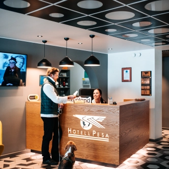 Hotelli fuajee, foto Kadri Talivätsing